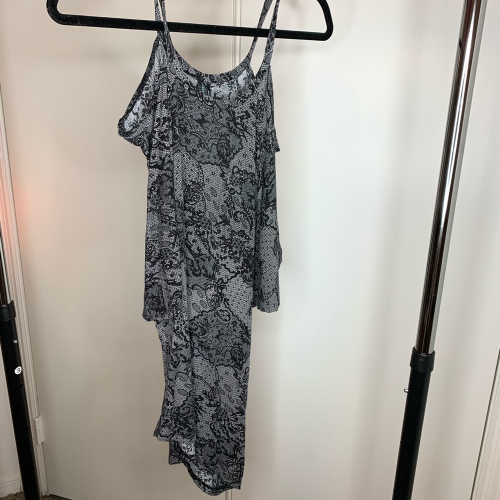 Guess Tunic - Picture 4 of 4